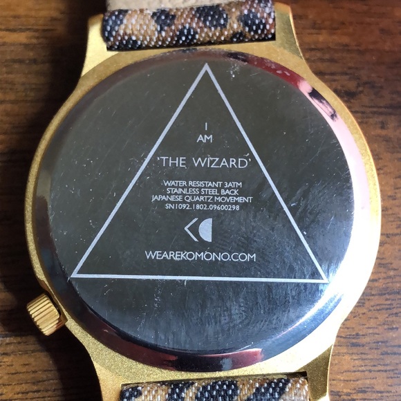 Komono Ladies Watch- leopard print band and gold tone - Picture 5 of 10